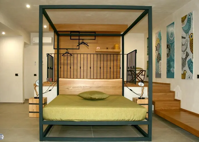 Punta Bianca & Experience