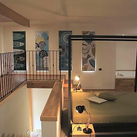 Bed and Breakfast Punta Bianca & Experience 4*
