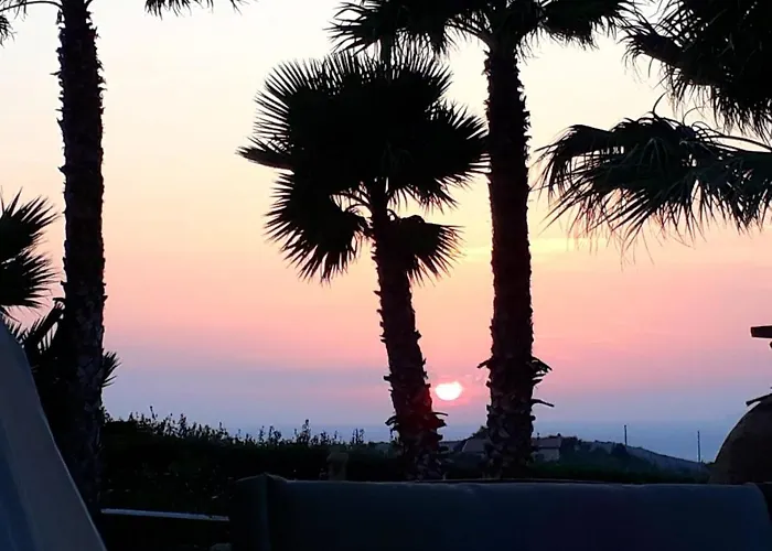 Bed & Breakfast Punta Bianca & Experience 4*