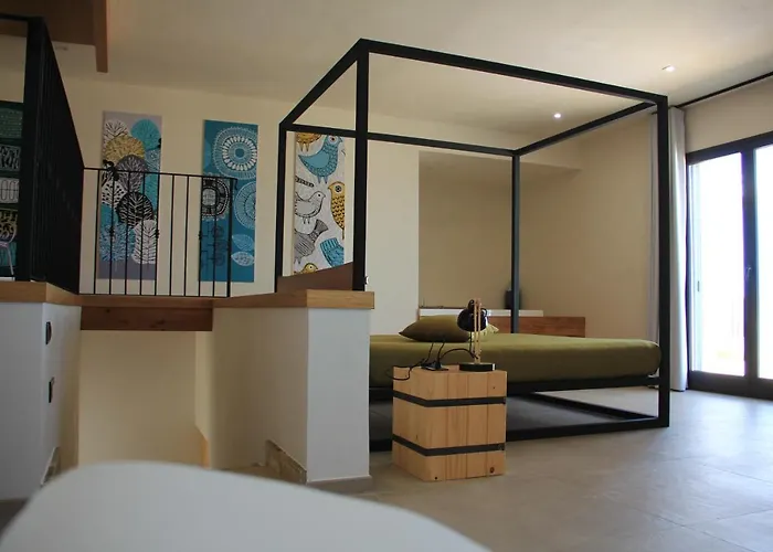 Punta Bianca & Experience 4*