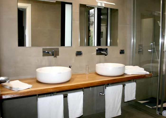 فندق مبيت وإفطار Punta Bianca & Experience